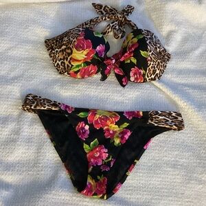 Victoria's Secret Floral and Leopard Bikini - EUC and HOT!